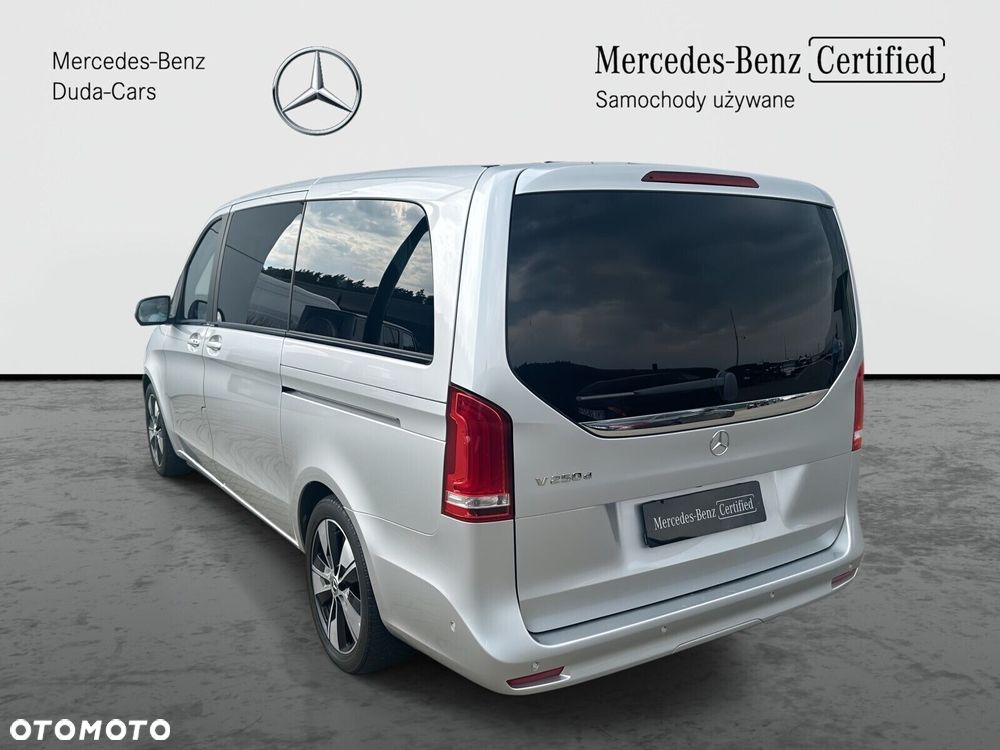 Mercedes-Benz Klasa V - 5