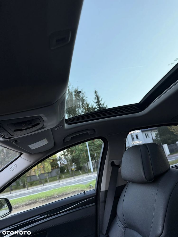 BMW Seria 5 530d xDrive Sport-Aut Luxury Line - 18