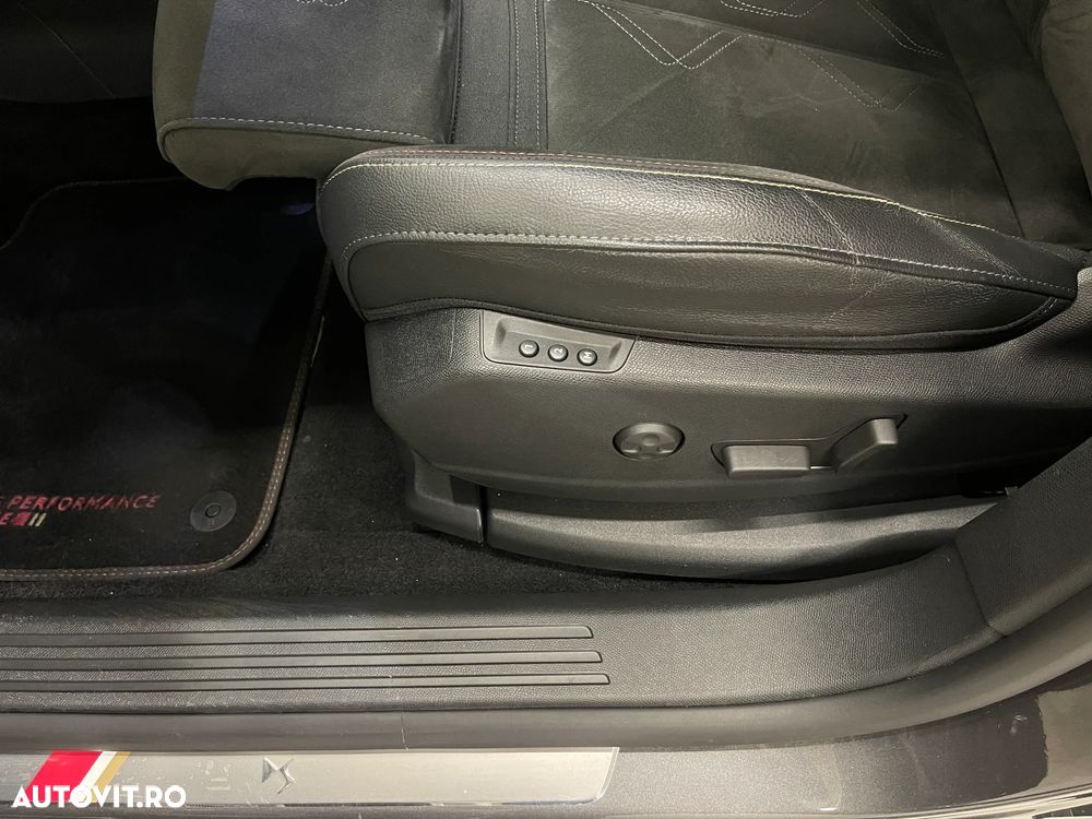 DS Automobiles DS 7 Crossback DS7 1.6 PHeV FWD 225 EAT8 PERFORMANCE LINE + - 29