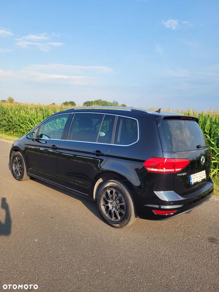 Volkswagen Touran 1.5 TSI EVO Highline DSG - 3