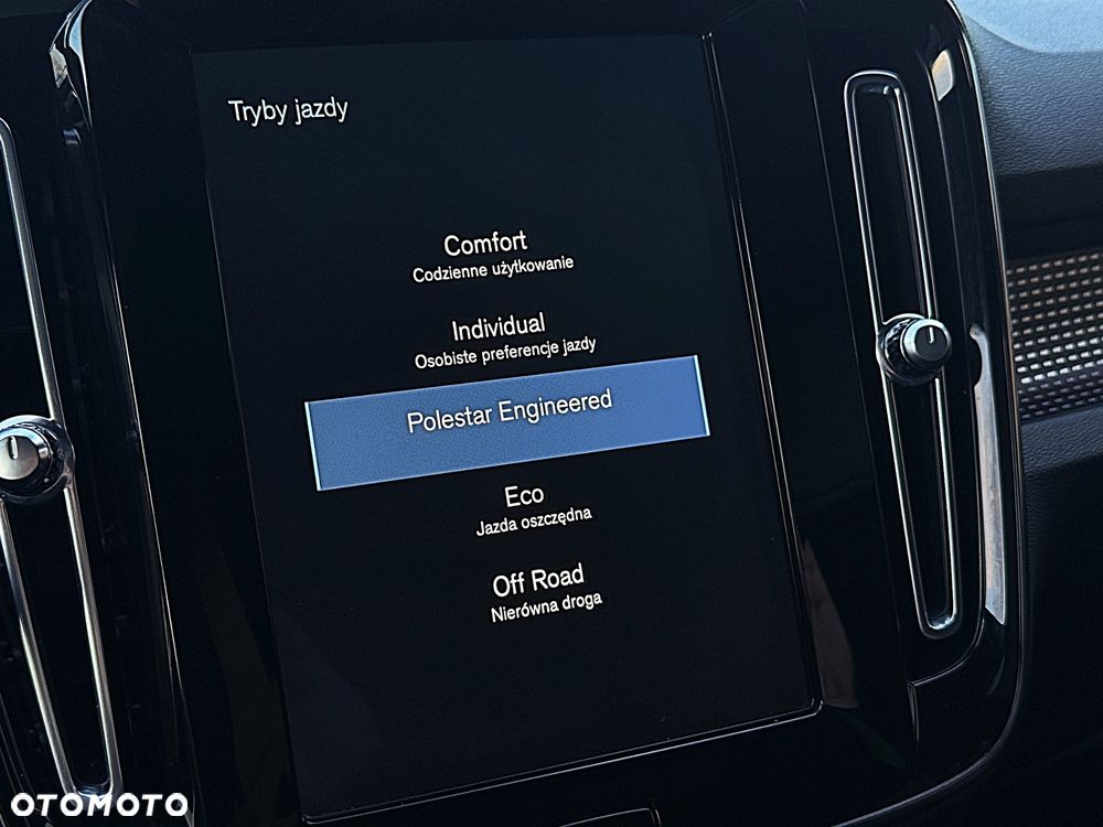 Volvo XC 40 T5 AWD R-Design - 11
