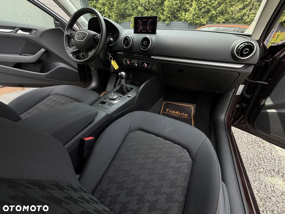 Audi A3 3-drzwiowe 1.4 TFSI Ambiente - 16