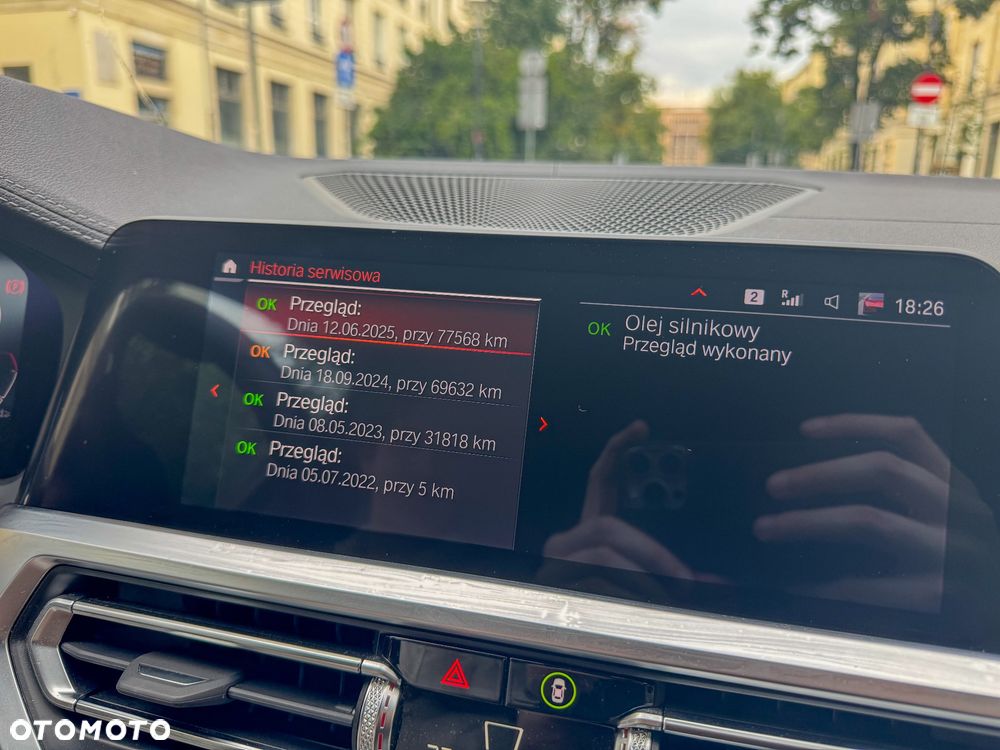 BMW Seria 3 330i xDrive Luxury Line - 13