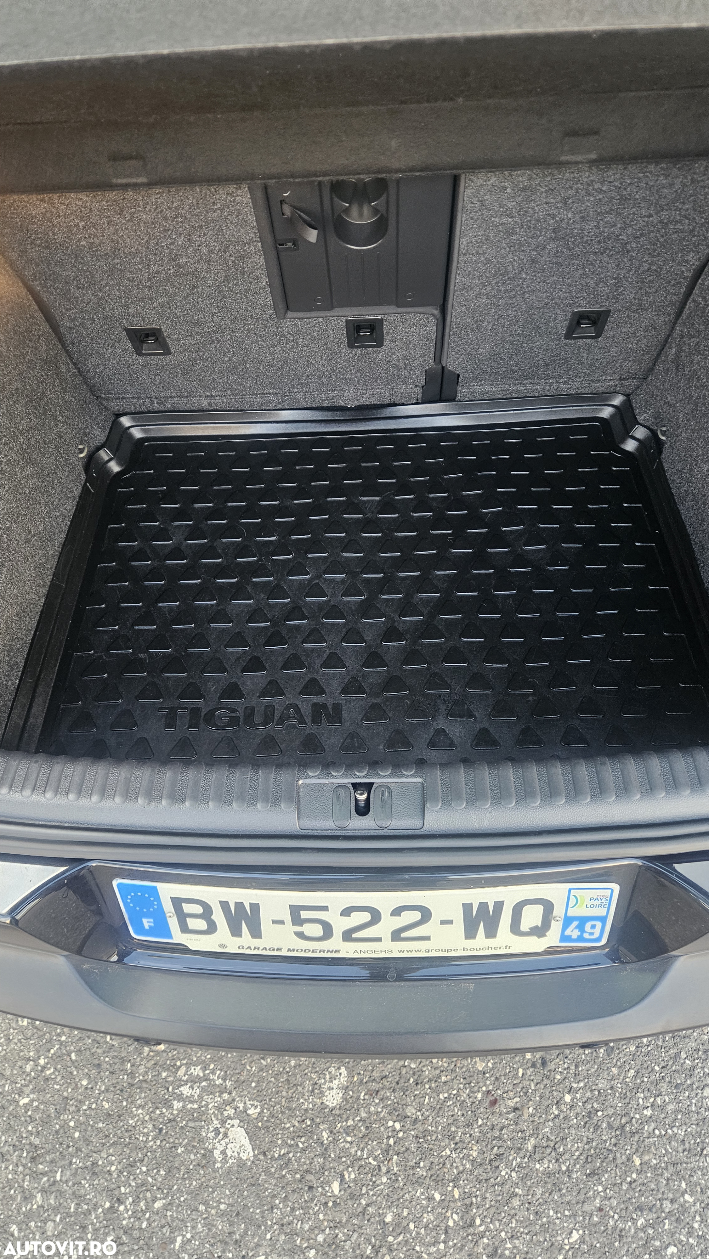 Volkswagen Tiguan 2.0 TDI BMT Sport & Style - 10