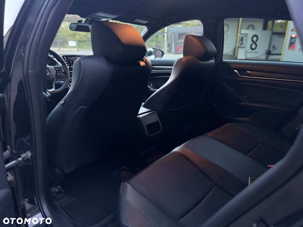 Honda Accord - 17