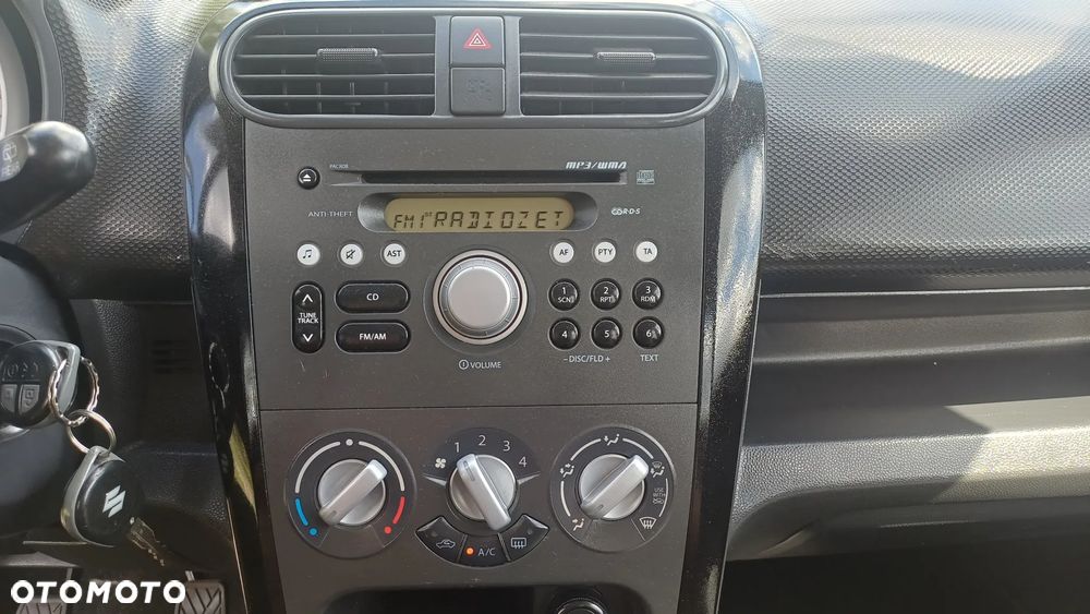Suzuki Splash 1.0 Comfort - 15