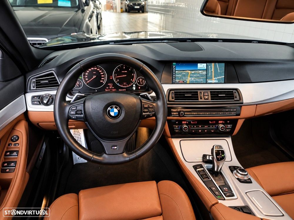 BMW 535 d xDrive Pack M Auto - 13