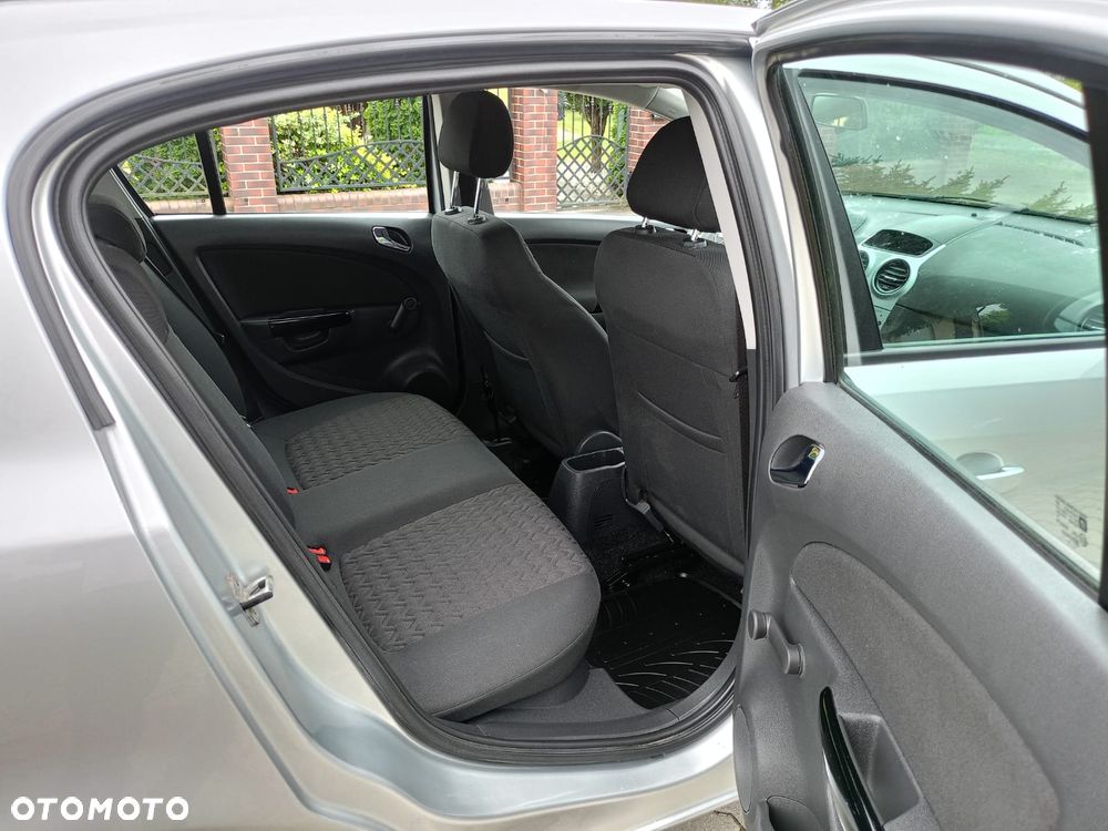 Opel Corsa - 13