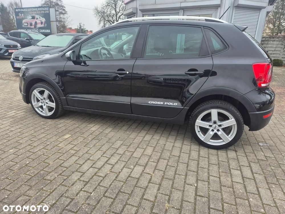 Volkswagen Polo 1.2 TSI DSG Highline - 6