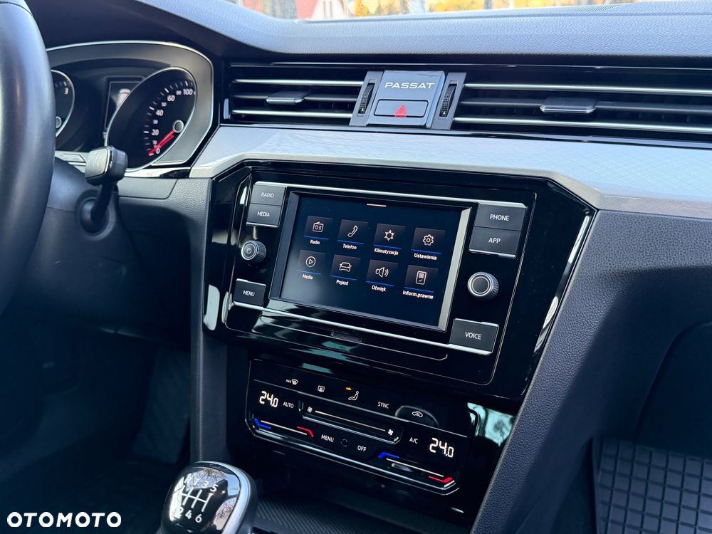 Volkswagen Passat 2.0 TDI EVO Business - 16