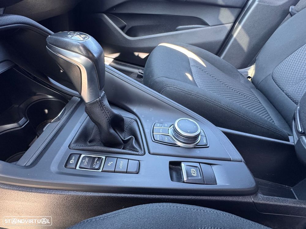 BMW X1 25 e xDrive Corporate Edition - 15