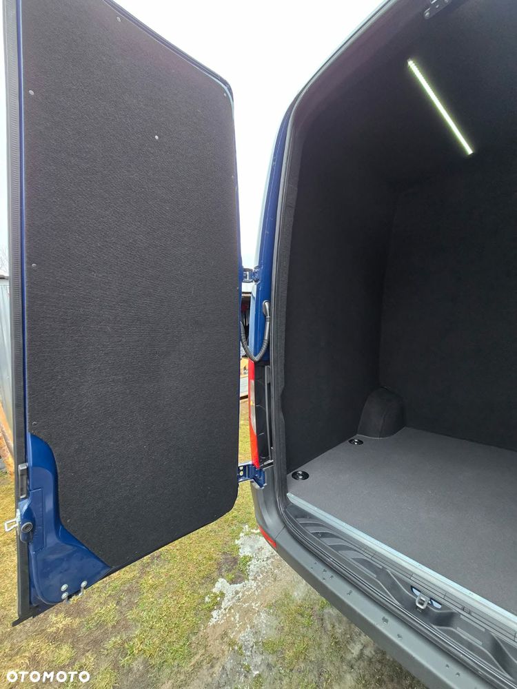 Mercedes-Benz Sprinter Long PRO 9G-Tronic 907.235 - 18