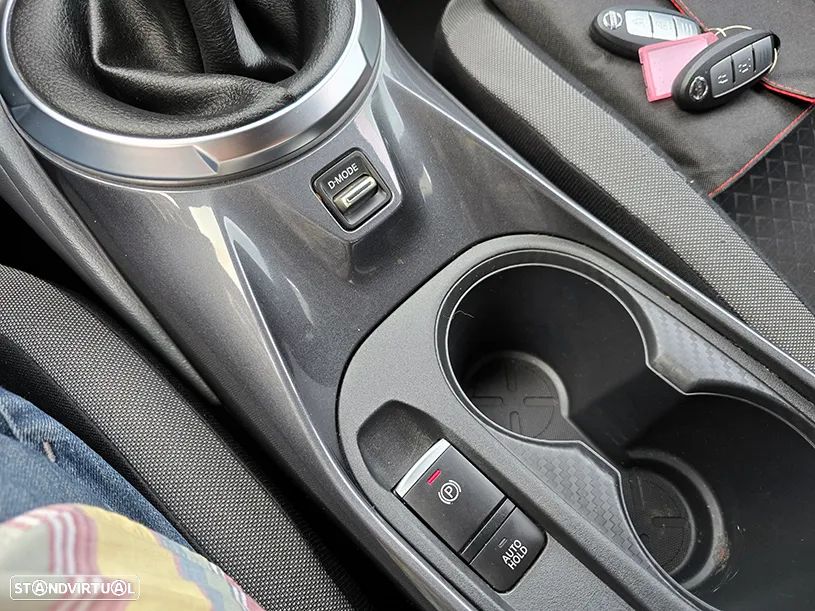 Nissan Juke 1.0 DIG-T N-Connecta - 19