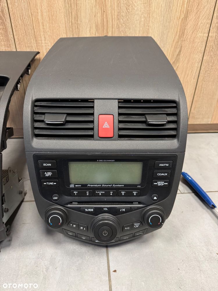 Honda Accord VII radio nawigacja - 3