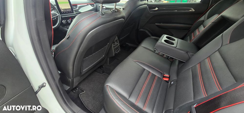 Renault Arkana E-TECH 145 R.S.LINE - 8