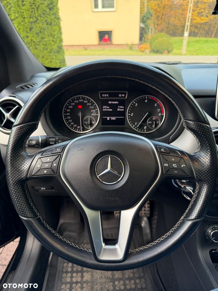 Mercedes-Benz Klasa B 180 CDI BlueEFFICIENCY EDITION 1 - 31