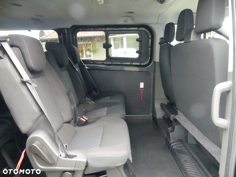 Ford Transit Custom - 13