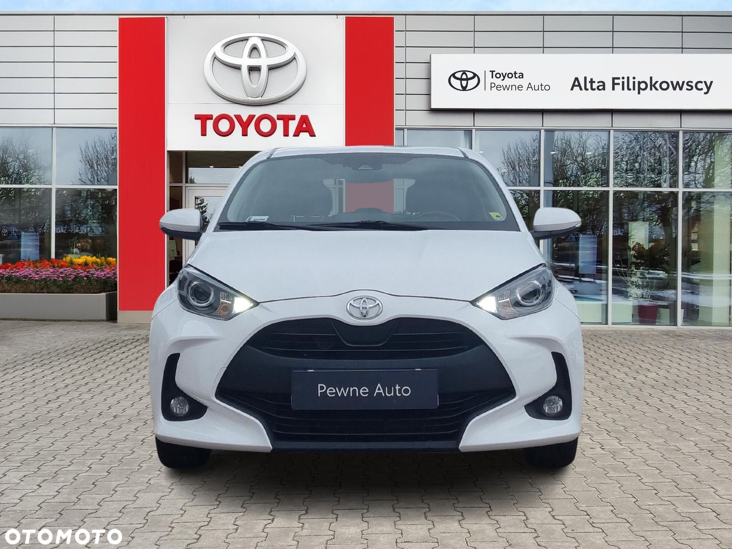 Toyota Yaris - 8