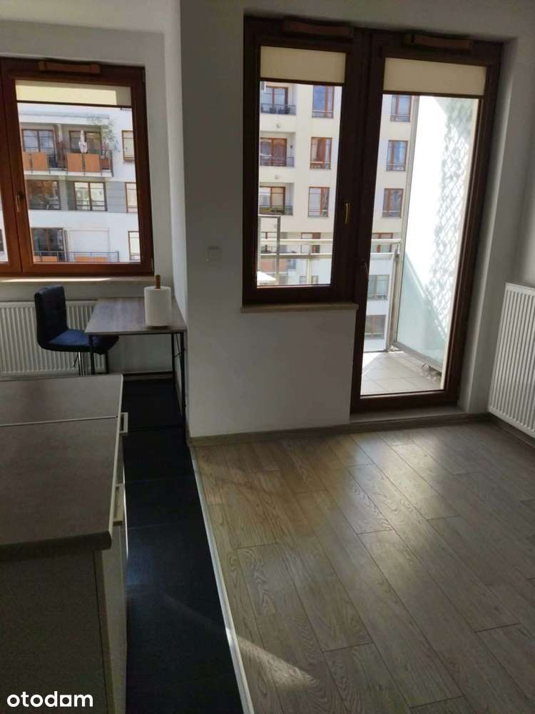 Mieszkanie 2-pokojowe z balkonem w Woli