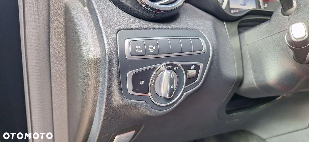 Mercedes-Benz GLC 250 4Matic 9G-TRONIC - 26