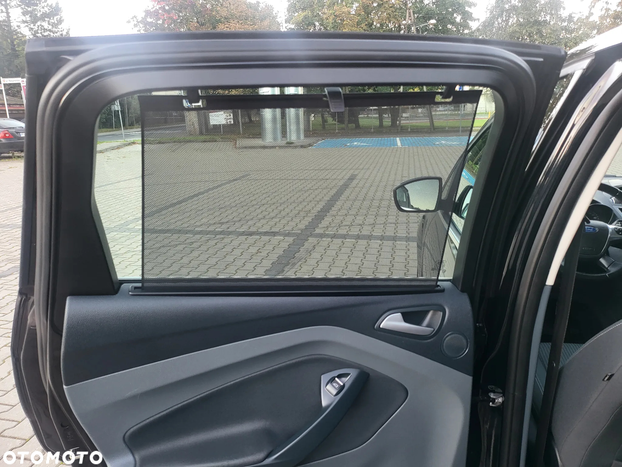 Ford C-MAX 2.0 TDCi Titanium - 17