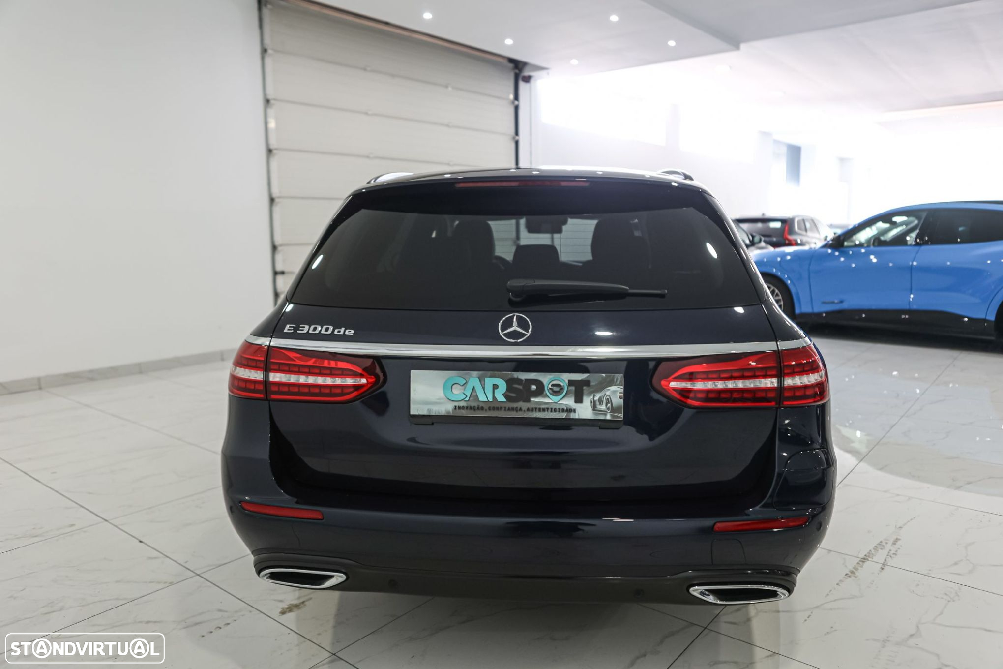 Mercedes-Benz E 300 de AMG Line - 10