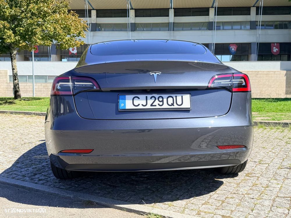 Tesla Model 3 Tração Traseira - 5