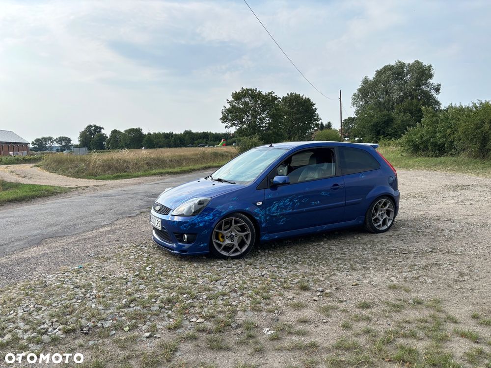 Ford Fiesta - 13