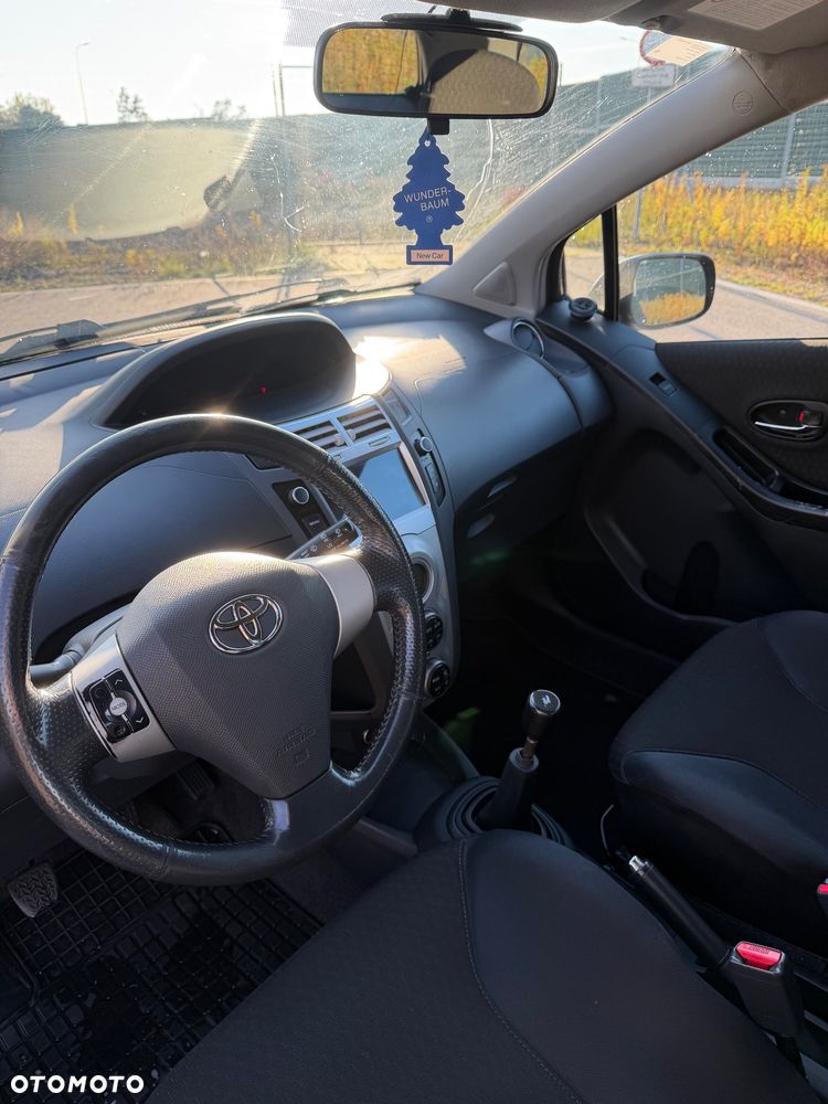 Toyota Yaris 1.8 VVT-i TS - 7