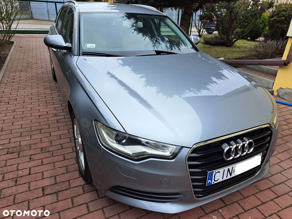 Audi A6 Avant - 1