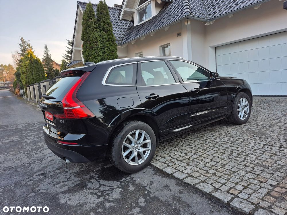 Volvo XC 60 D4 Momentum - 38