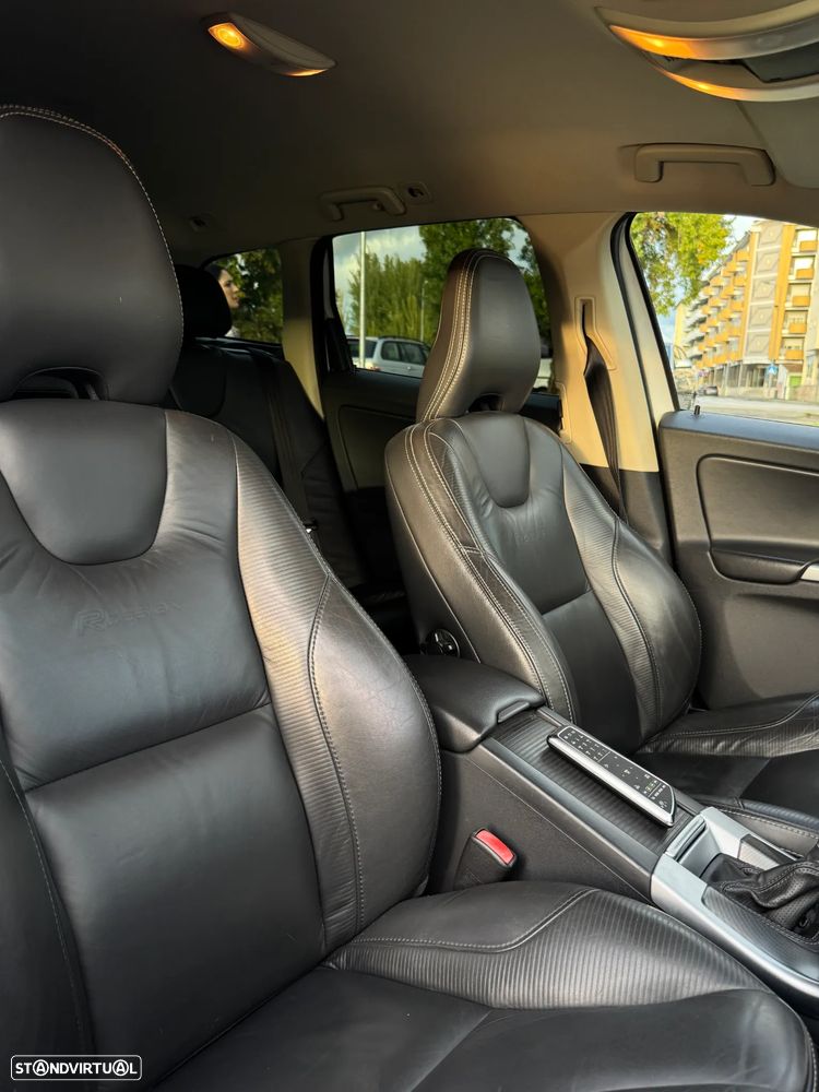 Volvo XC 60 2.0 D4 R-Design 139g Start/Stop - 7