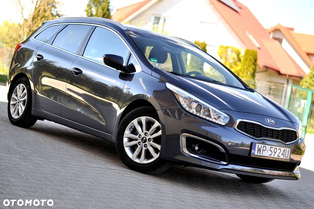 Kia Ceed 1.4 CVVT Dream Team Edition - 2