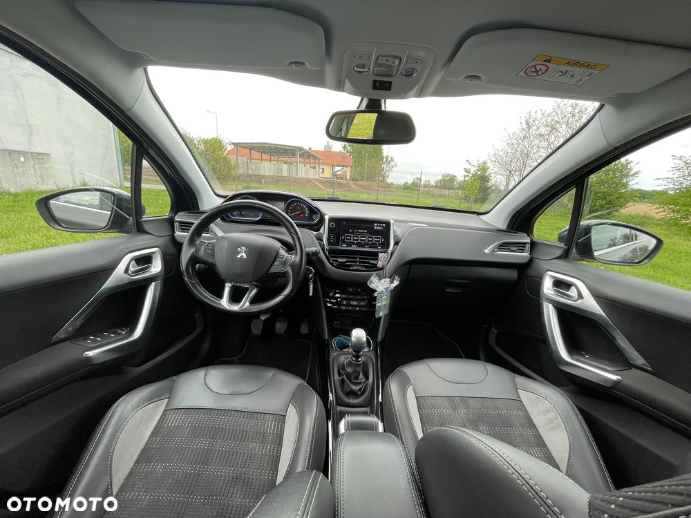Peugeot 2008 - 5