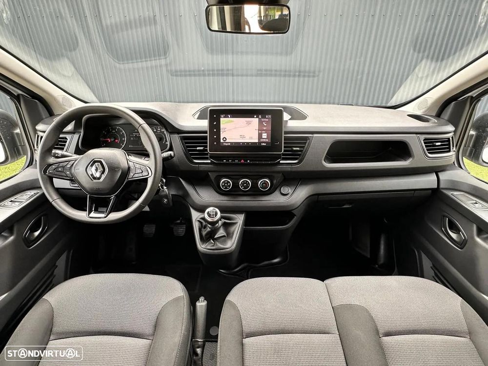 Renault Trafic - 14