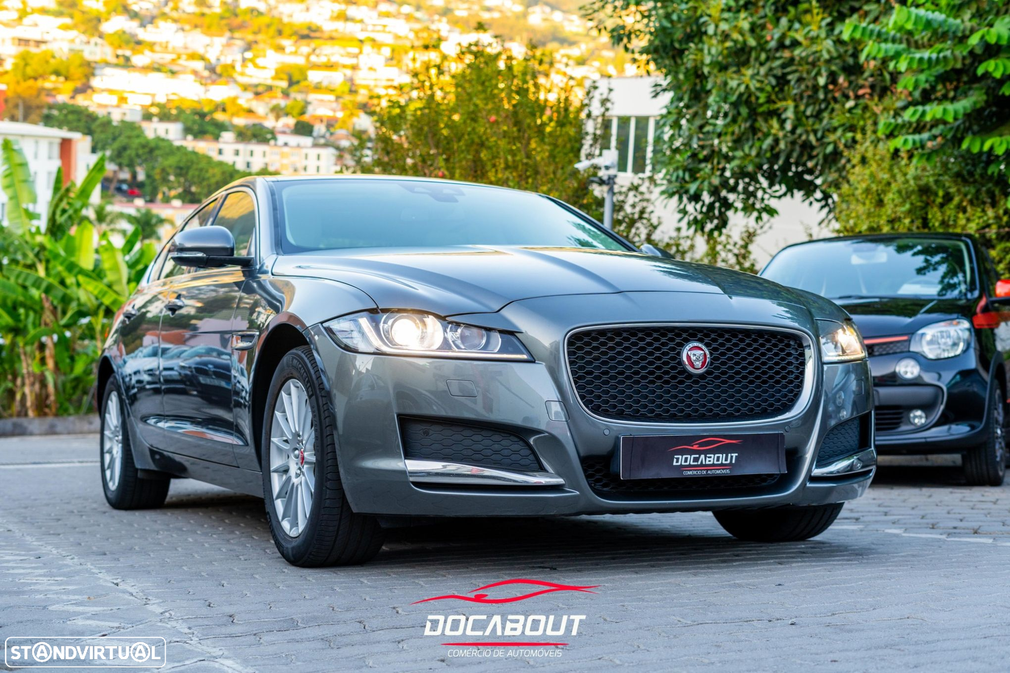 Jaguar XF - 2