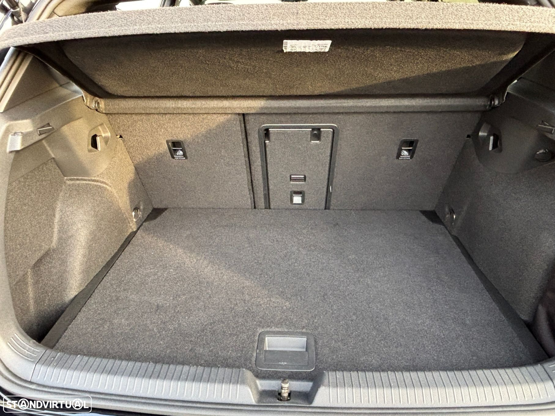 VW Golf 2.0 TSI R DSG - 15