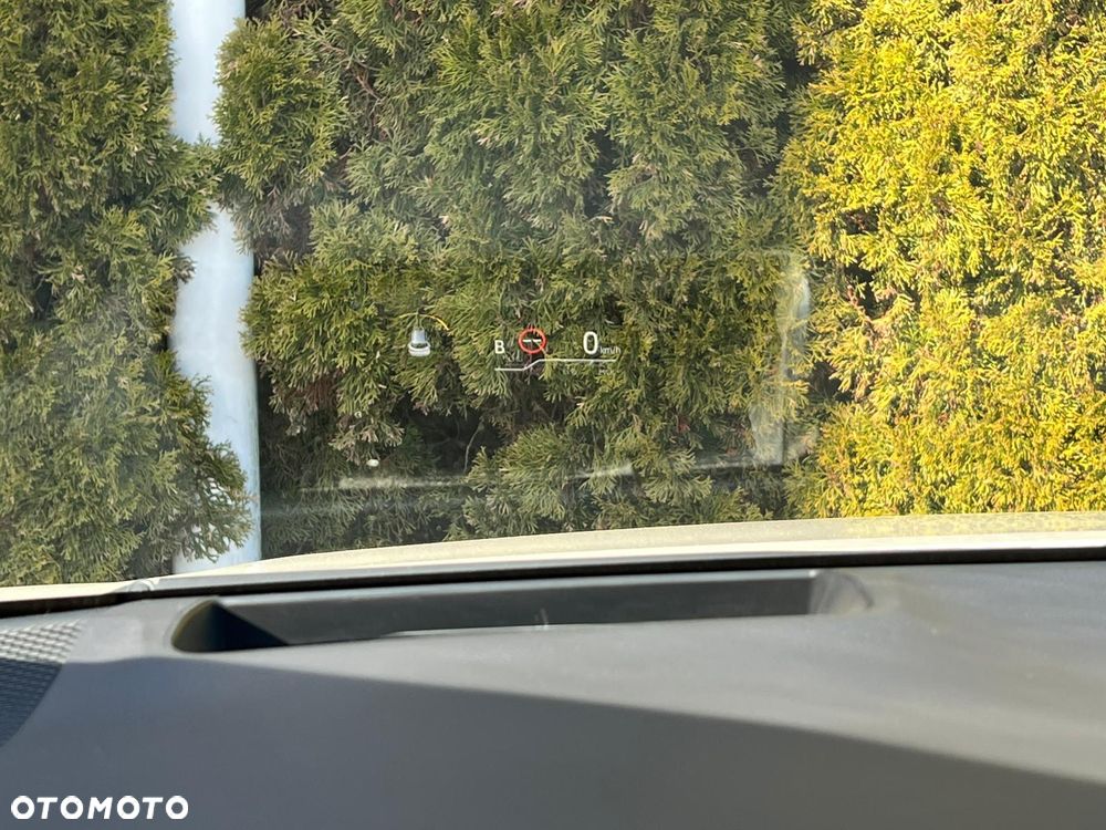 Toyota Corolla 1.8 Hybrid Executive - 16