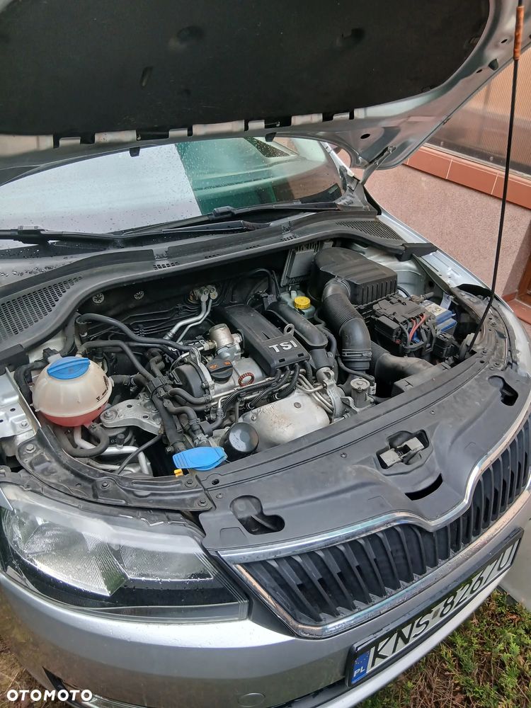 Skoda RAPID - 15