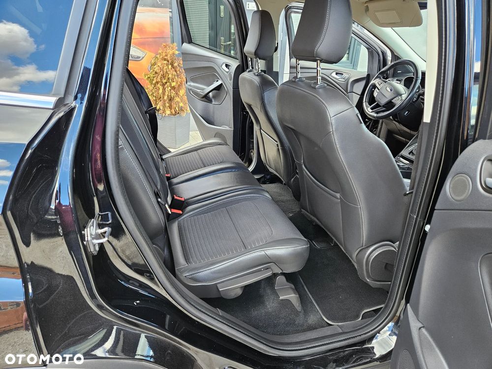 Ford Kuga 2.0 TDCi 4x4 Titanium - 20