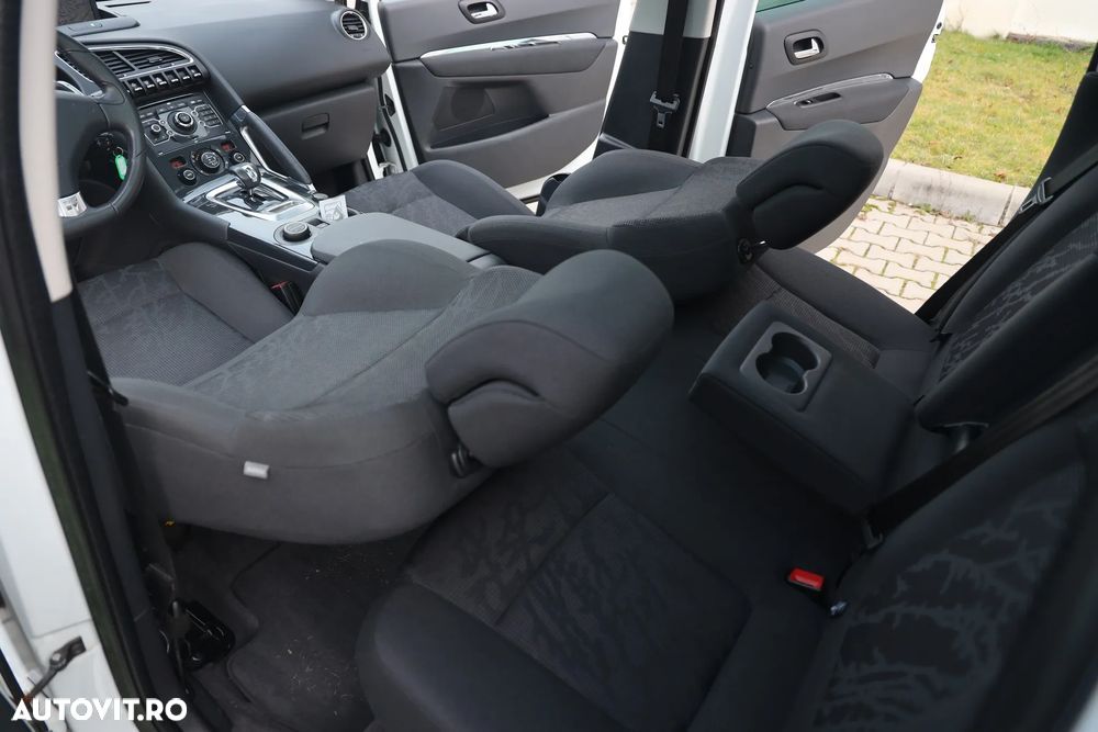 Peugeot 3008 - 18