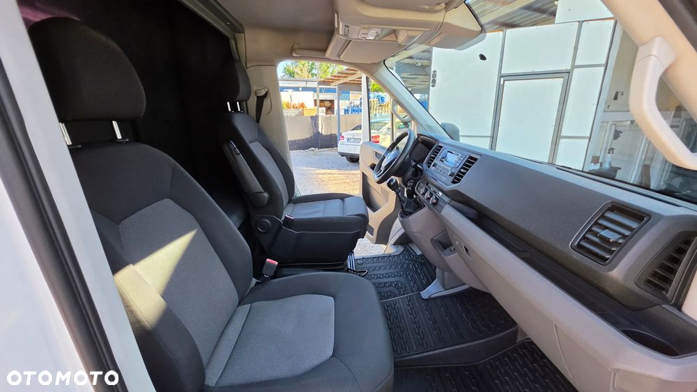 Volkswagen Crafter - 23