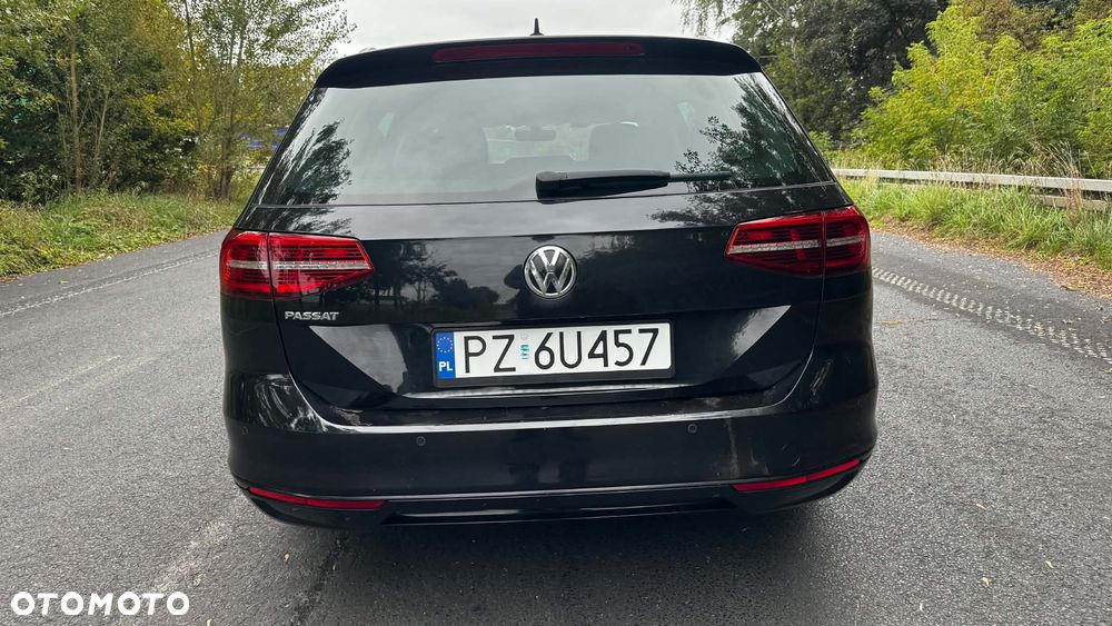 Volkswagen Passat 1.6 TDI BMT Comfortline - 14