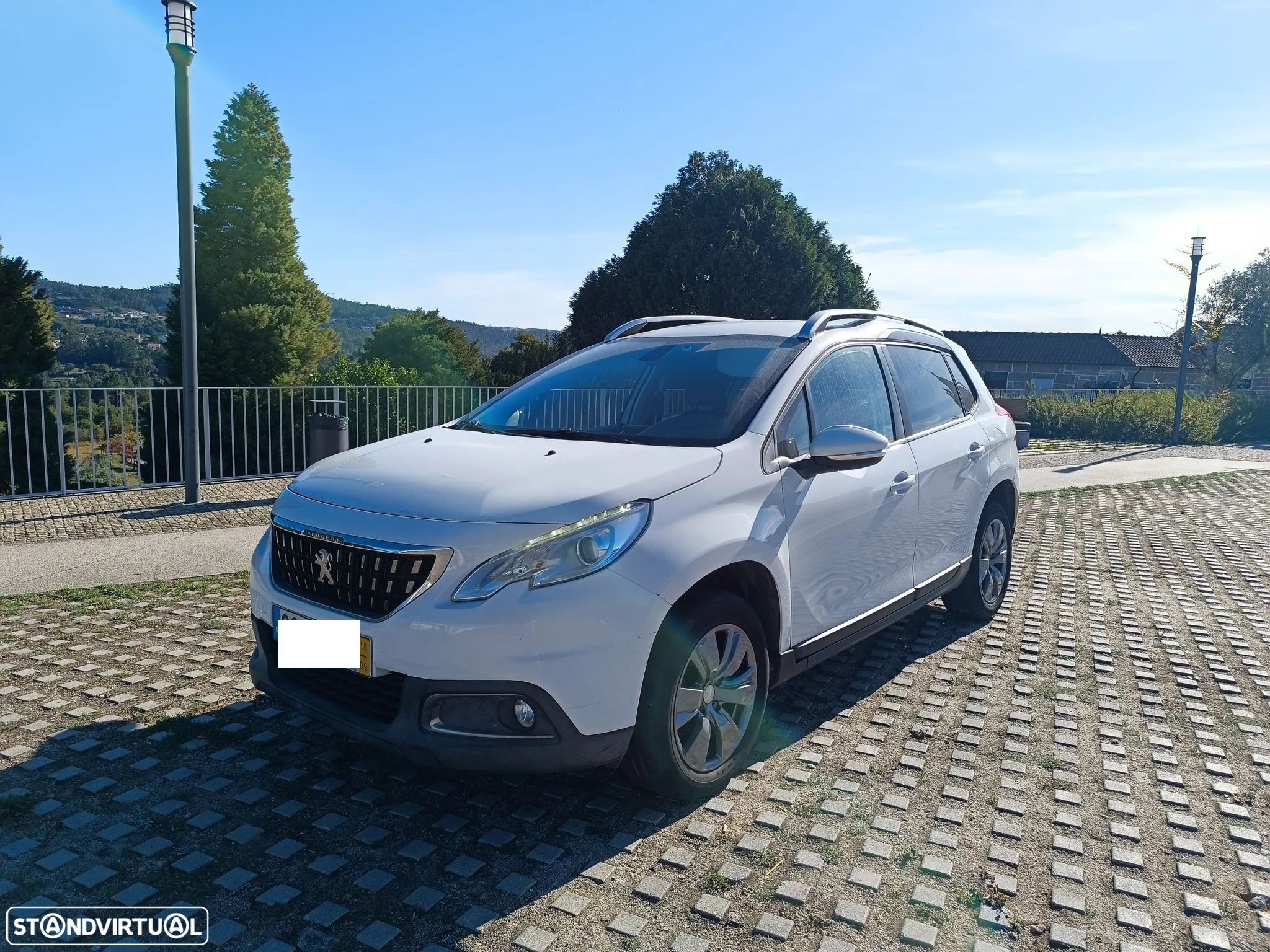 Peugeot 2008 1.6 BlueHDi Active - 1