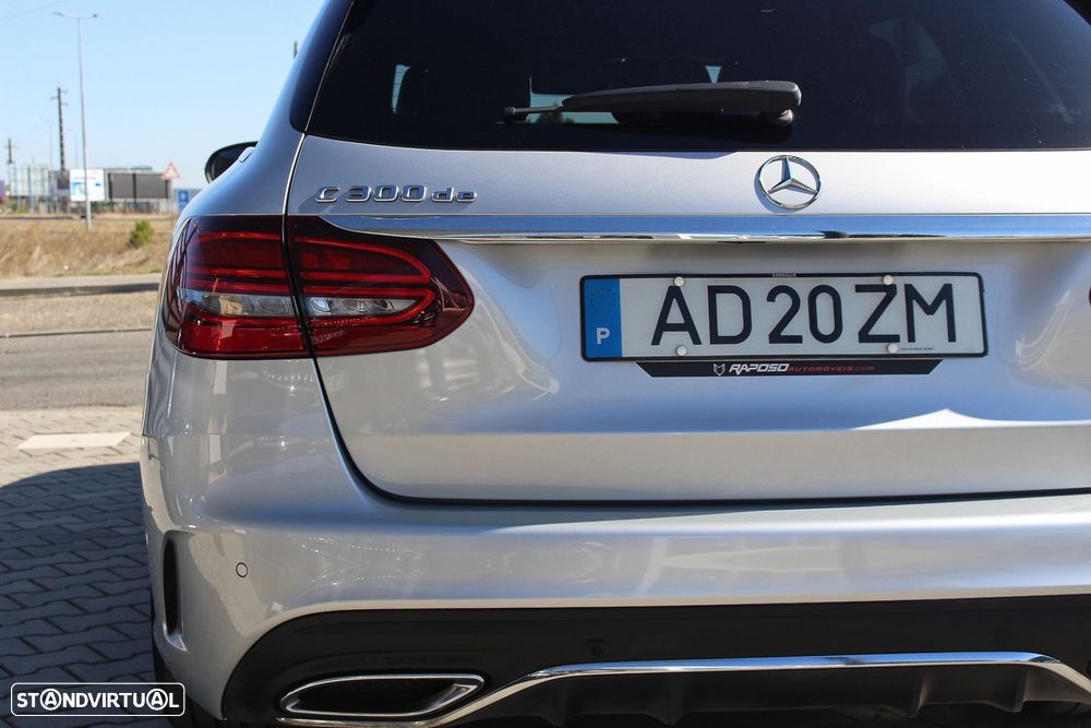 Mercedes-Benz C 300 de AMG Line - 20