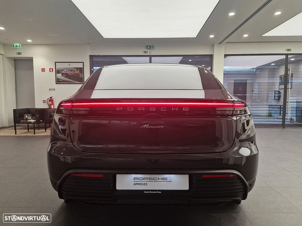 Porsche Macan Standard - 3