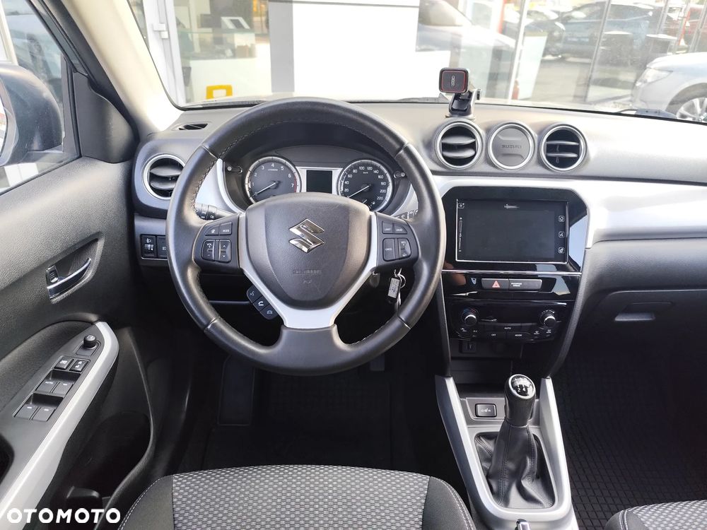Suzuki Vitara 1.6 Premium 2WD - 11