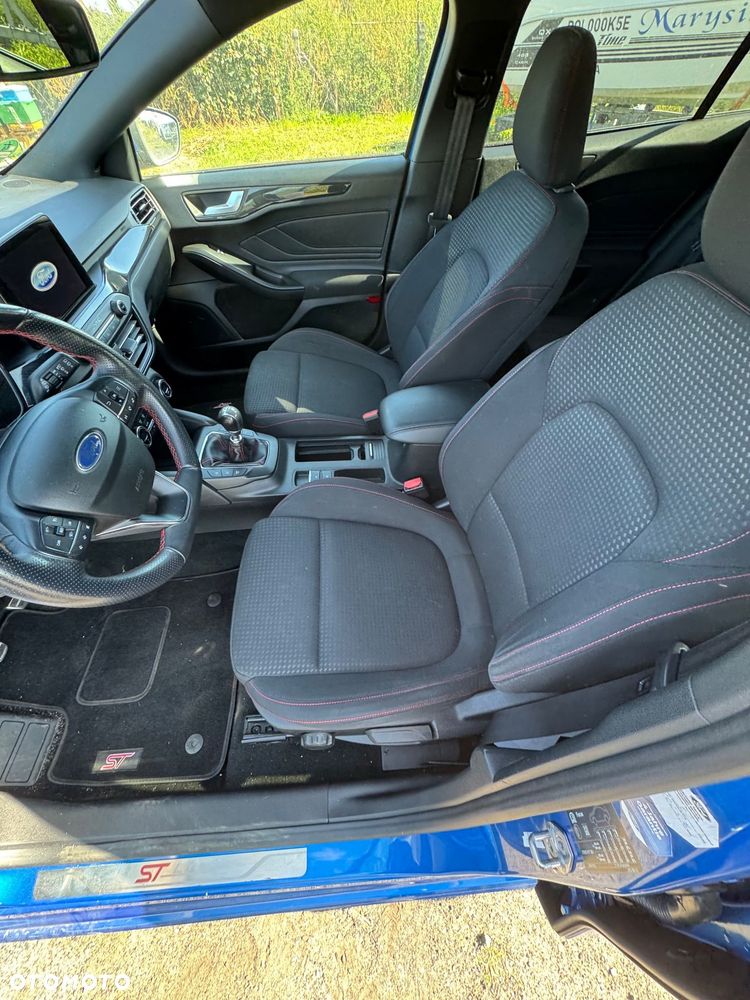 Ford Focus 1.0 EcoBoost ST-Line ASS - 24
