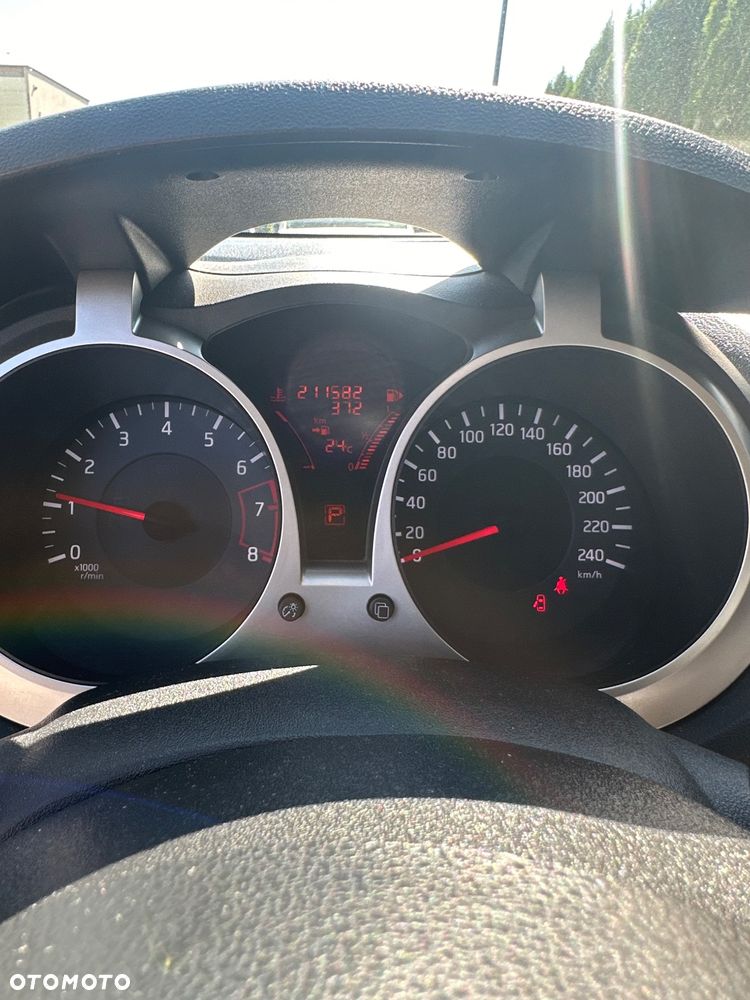 Nissan Juke 1.6 T Tekna 4x4 - 15