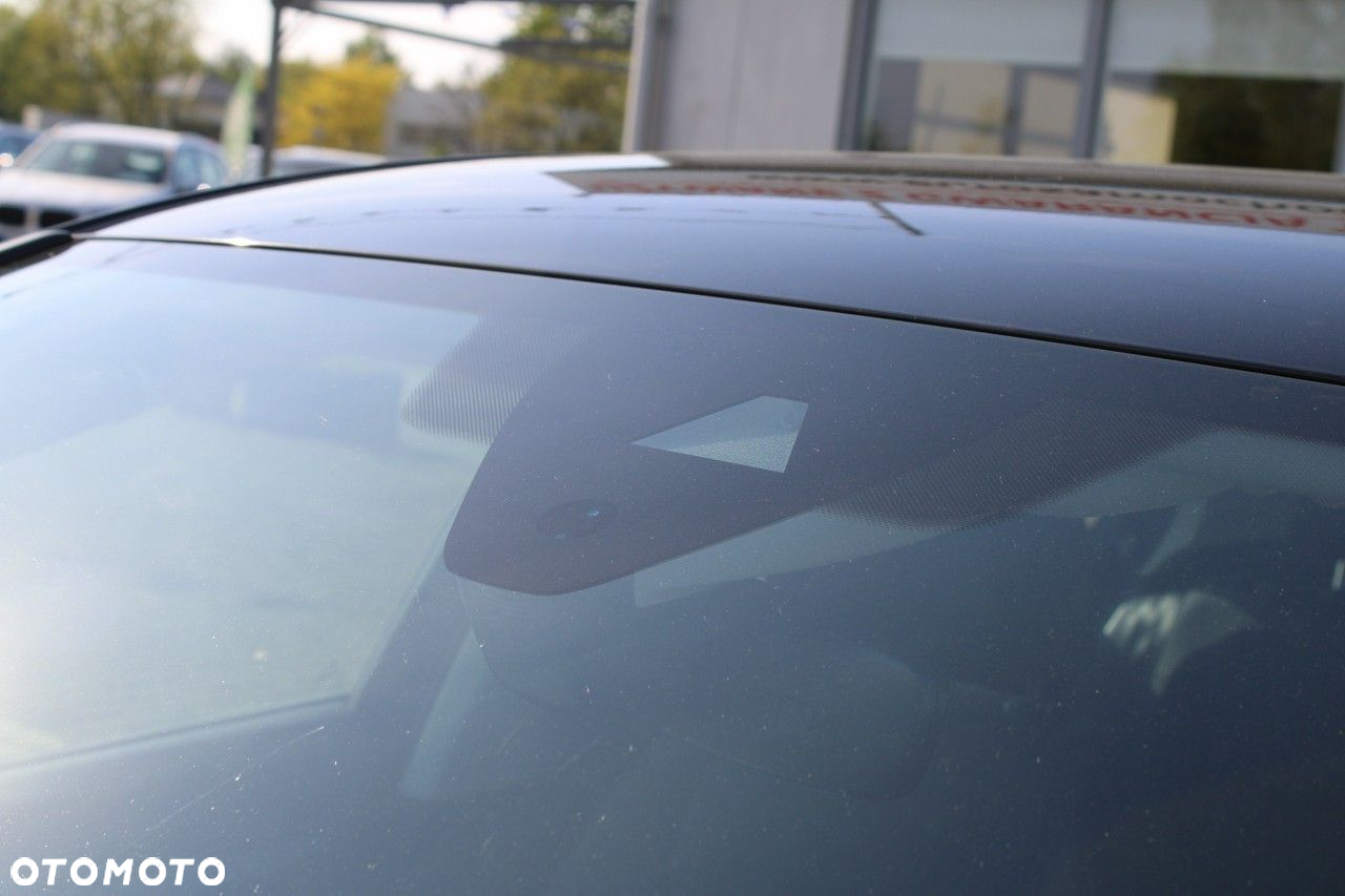 Volkswagen Golf - 13
